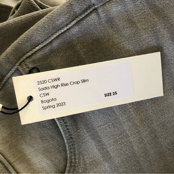 L'agence Sada High Rise Cropped Slim Jeans Bogota Wash Gray NWT Size 25